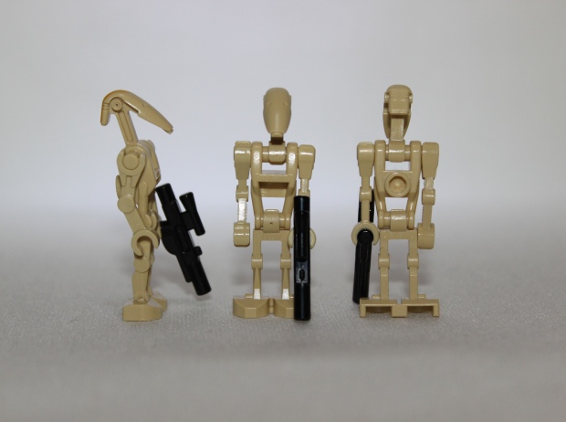 Side, front and rear view of the Battle Droids